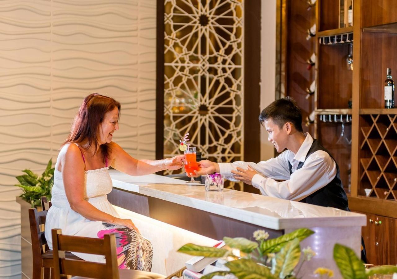河静孟青大酒店 Kỳ Anh 外观 照片
